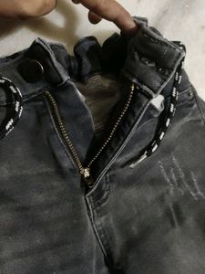Max Branded Boys Jeans 5-6 Yrs