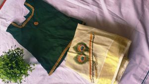 Onam SPL Bottle Green  Kerala Style Pattu Pavadai.