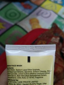 The Woman Company Lemon Face Wash