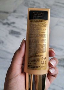 Lakme Sun Expert Dry Matte Fluid SPF 50