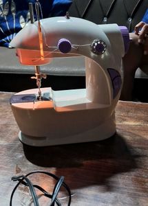 Electric Sewing Machine,Light Weight Portable