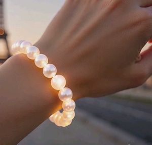 Pearl Beaded Bracelet
