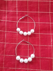 Trending New Pearl Earrings And Bracelet