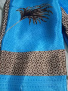 Elegant Blue Floral Saree without blouse offer
