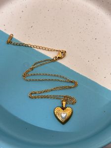 Radiant Heart Anti-Tarnish Necklace