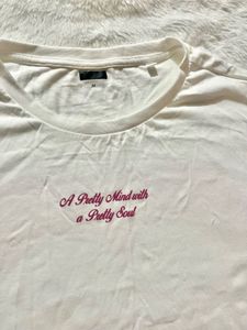 T Shirt🤍🩷