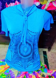 Cut t-shirt