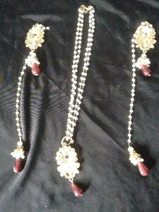 Elegant Gold &amp; Ruby Jewelry Set