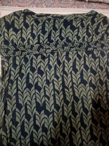 Navy Blue &amp; Green Kurta