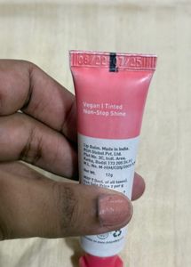 Two Dot &amp;Key Gloss Boss