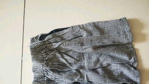 URBANIC GINGHAM SKORT
