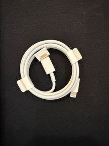 iPad 8th Gen 32GB (Wifi) (Charging Cable Free)