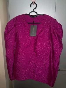 Chic Magenta Top