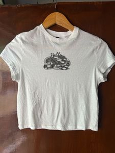 Graphic Print Crop Top