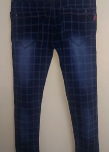 Ckecked Jean Pant