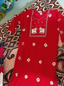 Red Embroidered Kurta