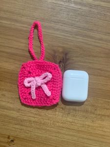 🎀 Pink Crochet AirPod Case