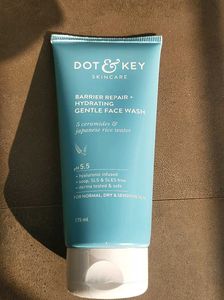Dot & Key Gentle Face Wash