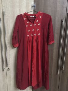 Maroon Kurthi With Embroidery
