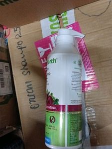 Onion Shampoo Mamaearth 600 Ml