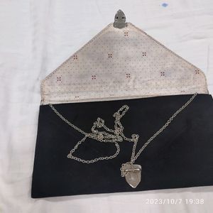 Sling Clutch With Chain