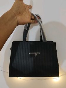 Elegant Black Handbag