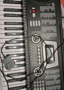 Electronic Keyboard