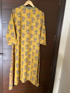 Floral Print Asymmetric Kurta from brand (Max)L