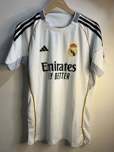 Real Madrid Jersey l M size