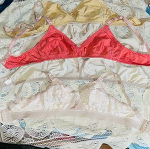 Comfy Everyday Bras bra and panty