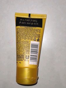 Lakeme Sun Expert Spf 50 PA+++ Light Weight Gel For All Skin Types