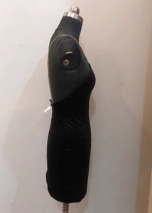 Black Velvet Mini backless dress