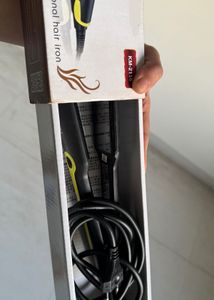 Kemei Professional Hair Iron