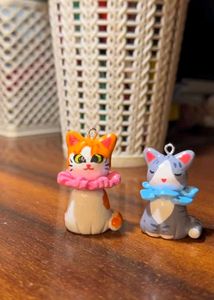 Flower Cats Keychain/ Desk piece (1 Pc)