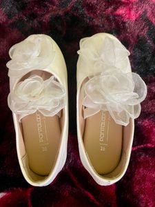 Cute White Flower Girl Shoes