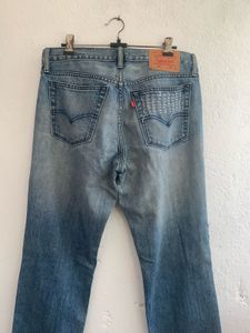 Levi’s Patch Designed Jeans