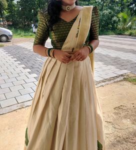 Latest Model Kerala Tissue Mural Paint Half Saree