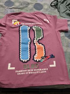 Men&#39;s Beautiful Printed Pink T Shirt In L 40 Size
