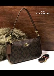 Coach Shoulder / Sling Bags Wholesale