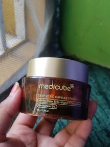Medicube vitamin c capsule cream