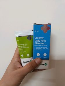 Combo Of 2 The Derma Co Products