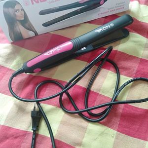Nova Straightener 🦋🦋