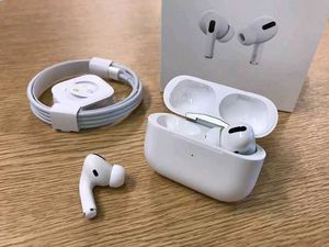 Apple AirPods Pro - Like New!