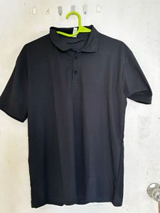 Men&#39;s Black Polo Shirt - Size XL