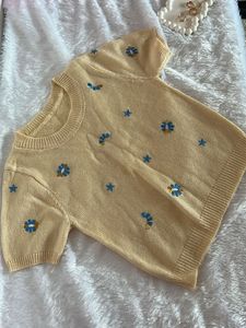 Floral Embroidered Knit Top