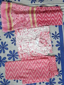 Elegant Pink Kurta Set
