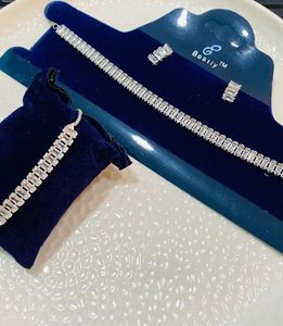 Elegant Crystal Jewelry Set