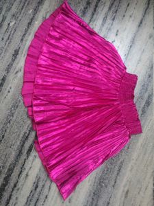 Stylish Pink Pleated Skirt
