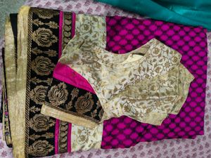Elegant Pink Saree With Blouse