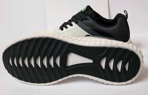 White Mens Sports Shoes Size 6 🔥